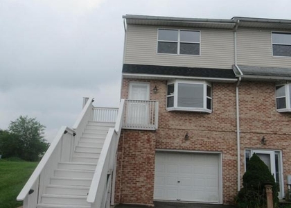 436 Coates Street - Photo 1