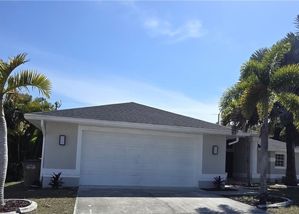 1918 Sw 29th Terrace - Photo 1