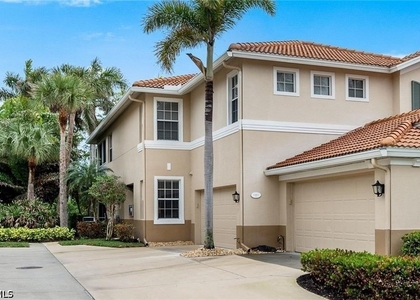 11065 Harbour Yacht Court - Photo 1