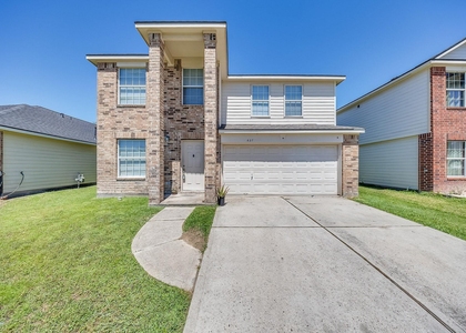 627 Regal Hollow Lane - Photo 1