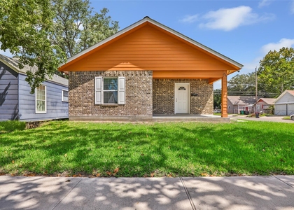 520 E Defee Avenue - Photo 1