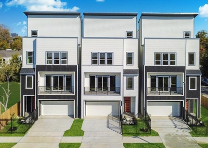 3229 Tuam Street - Photo 1