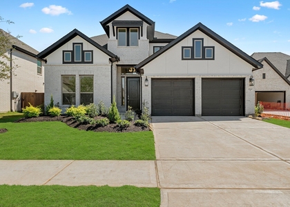 2610 Glacier Point Drive - Photo 1