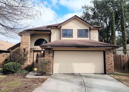 2402 Chestnut Mills Road - Photo 1