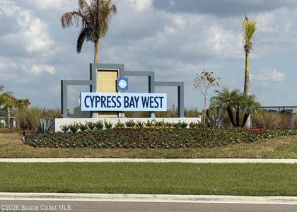 1434 Garabaldi Circle Se - Photo 1