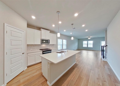 6634 Bridge Mountain Trail - Photo 1
