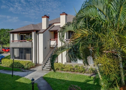 10263 Gandy Boulevard N - Photo 1