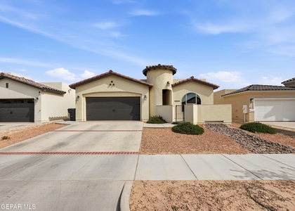 12805 Kingsbury Avenue - Photo 1