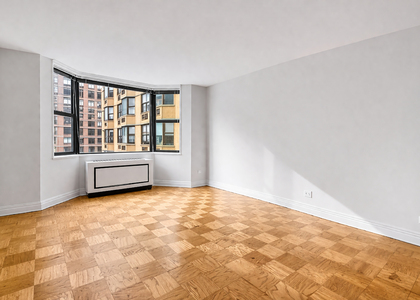 w 13th street - Photo 1