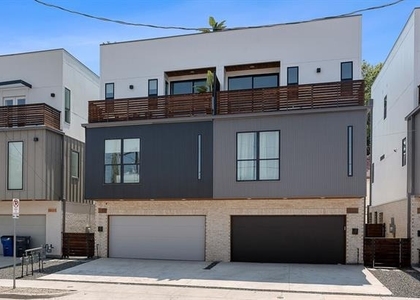 167 S Prairie Avenue - Photo 1