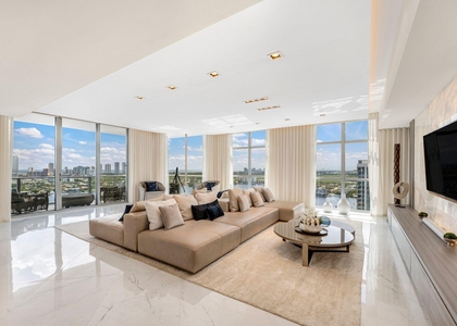 17301 Biscayne Boulevard - Photo 1