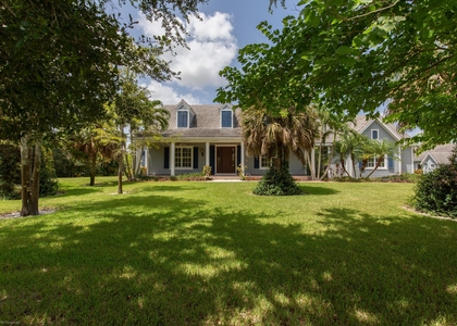 1321 Pelham Road - Photo 1