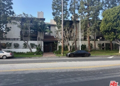 8515 Falmouth Avenue - Photo 1