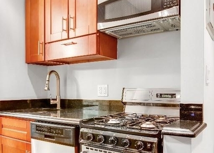 345 West 53rd Street - Photo 1