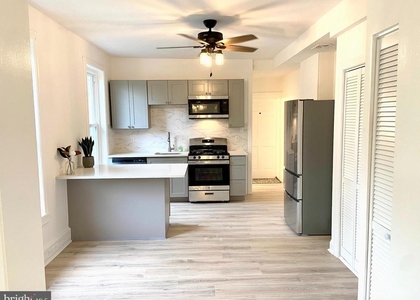305 S Main Street - Photo 1