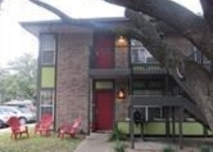 7685 Northcross Dr - Photo 1