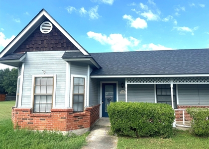 117 Quail Cv - Photo 1