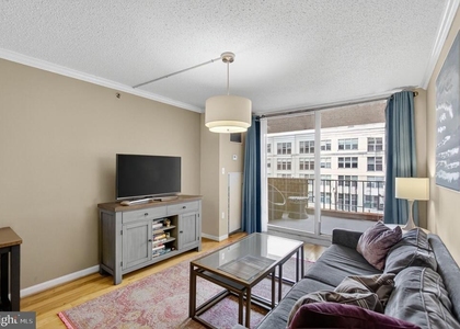 1230 23rd Street Nw - Photo 1