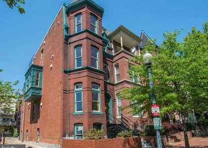 1102 5th Street Nw - Photo 1