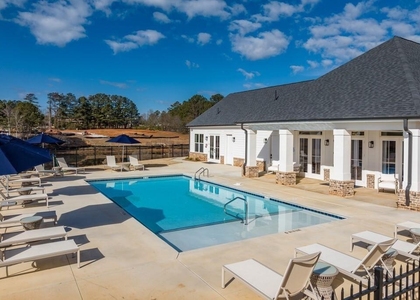 513 Kirkland Road - Photo 1