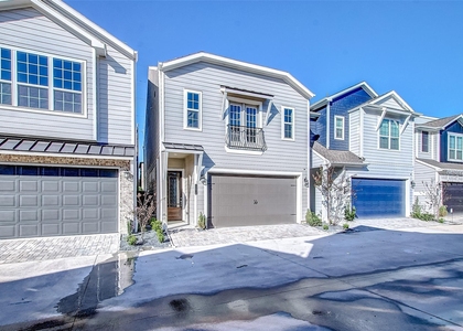 11014 Crescent Light Way - Photo 1