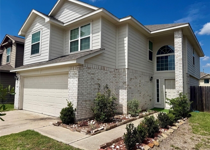 4703 S Richwood Drive - Photo 1