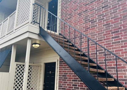 2121 El Paseo Street - Photo 1