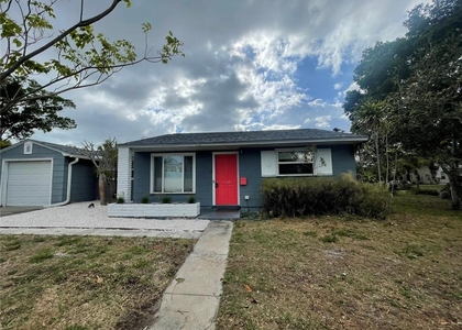 250 37th Street N - Photo 1