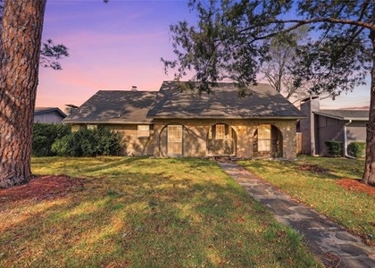 5209 Daytona Drive - Photo 1