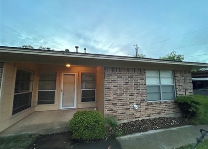 1302 Crescent Street - Photo 1