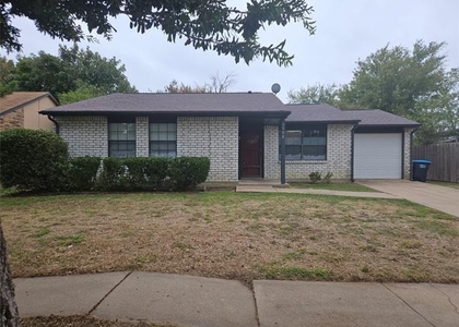 6908 Sunflower Circle N - Photo 1