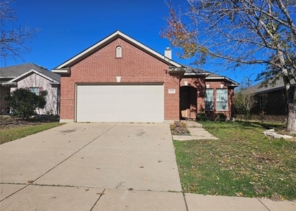2341 Clairborne Drive - Photo 1