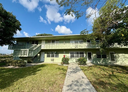62 Easthampton C - Photo 1