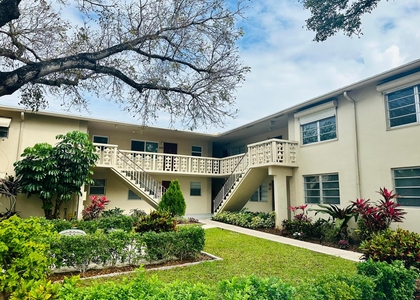 606 S C Street - Photo 1