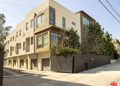 2111 N Cahuenga Boulevard - Photo 1