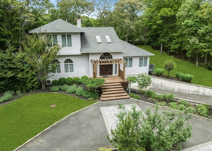 35 Bay Avenue W - Photo 1