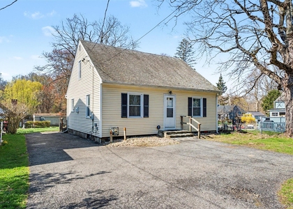 15 Forge Hill Road - Photo 1