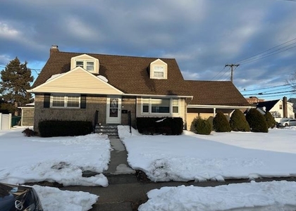 106 Bregman Avenue - Photo 1