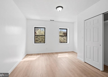 2055 Dickinson Street - Photo 1