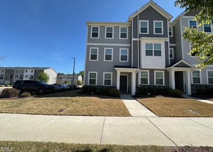 2521 Laurel Valley Way - Photo 1