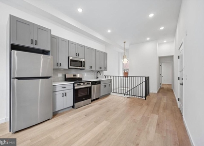 627 N 16th Street - Photo 1