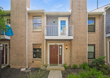 810 Banister Ln - Photo 1