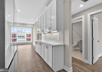 2209 N Broad Street - Photo 1