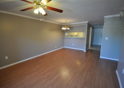 501 W 26th St - Photo 1