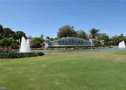 10072 Oakhurst Way - Photo 1
