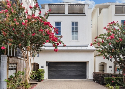 1407 Knox Street - Photo 1