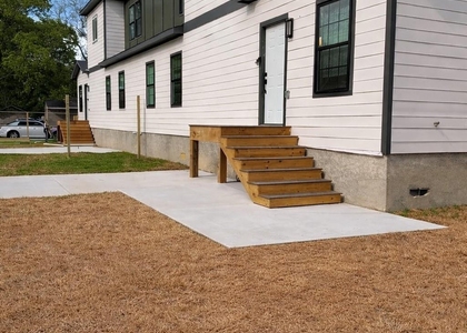 1422 W Willis Street - Photo 1