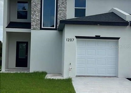 1207 Crawford Avenue - Photo 1