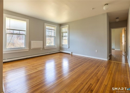 56 Park Avenue - Photo 1