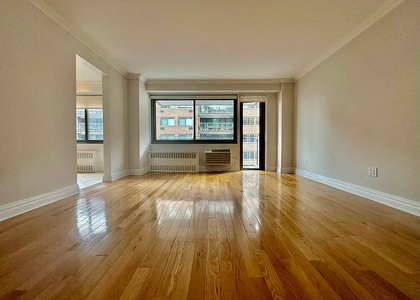 Studio 135 w 96th St - Photo 1
